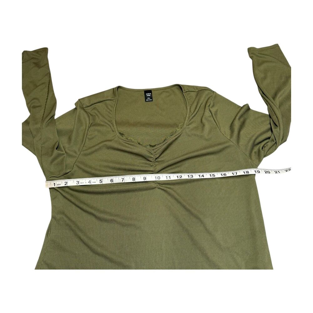Shein Curve Blouse Top Women's 2XL Olive Green Ruched Front Long Sleeve Pullover - Picture 4 of 6